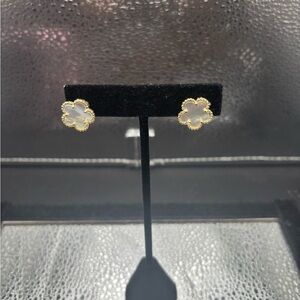 Gold and White Mother Pearl Flower Stud Earrings